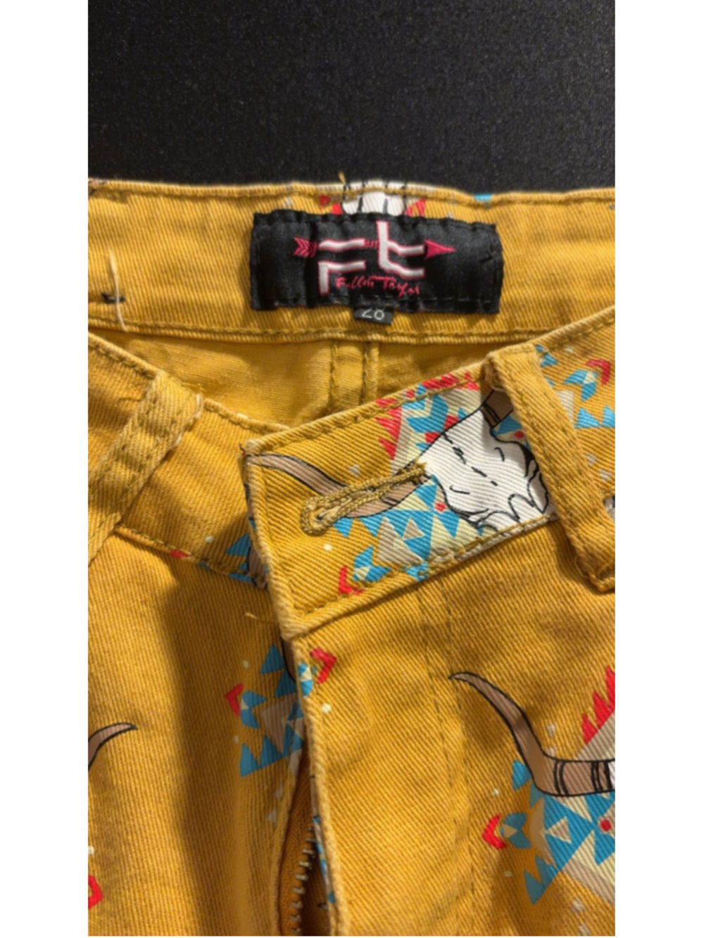 Fallon Taylor Mustard Yellow Western Bull Skull Print Flare Jeans Size 28